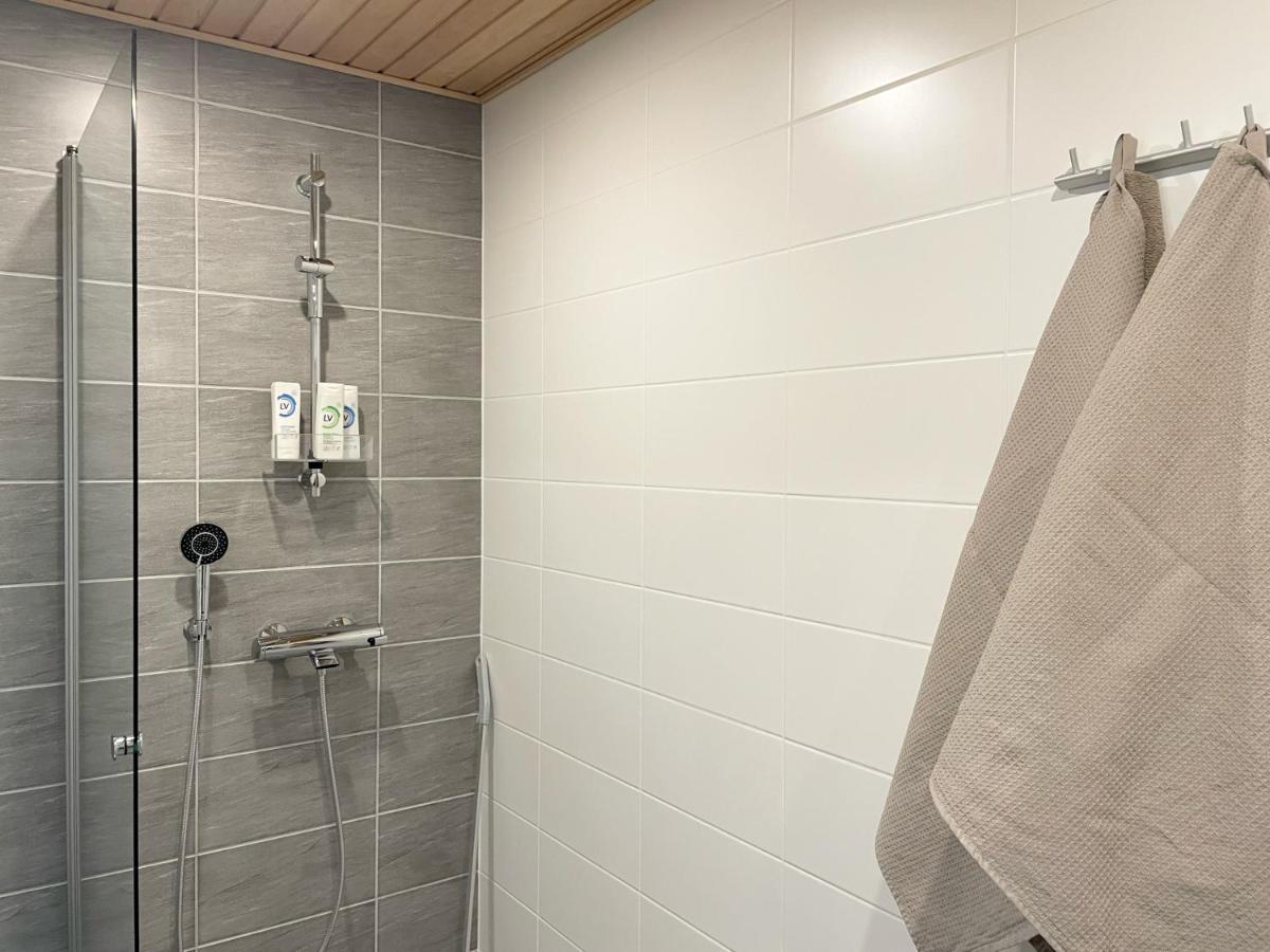 Modern 1 Bedroom Apartment In Central Куопіо Екстер'єр фото