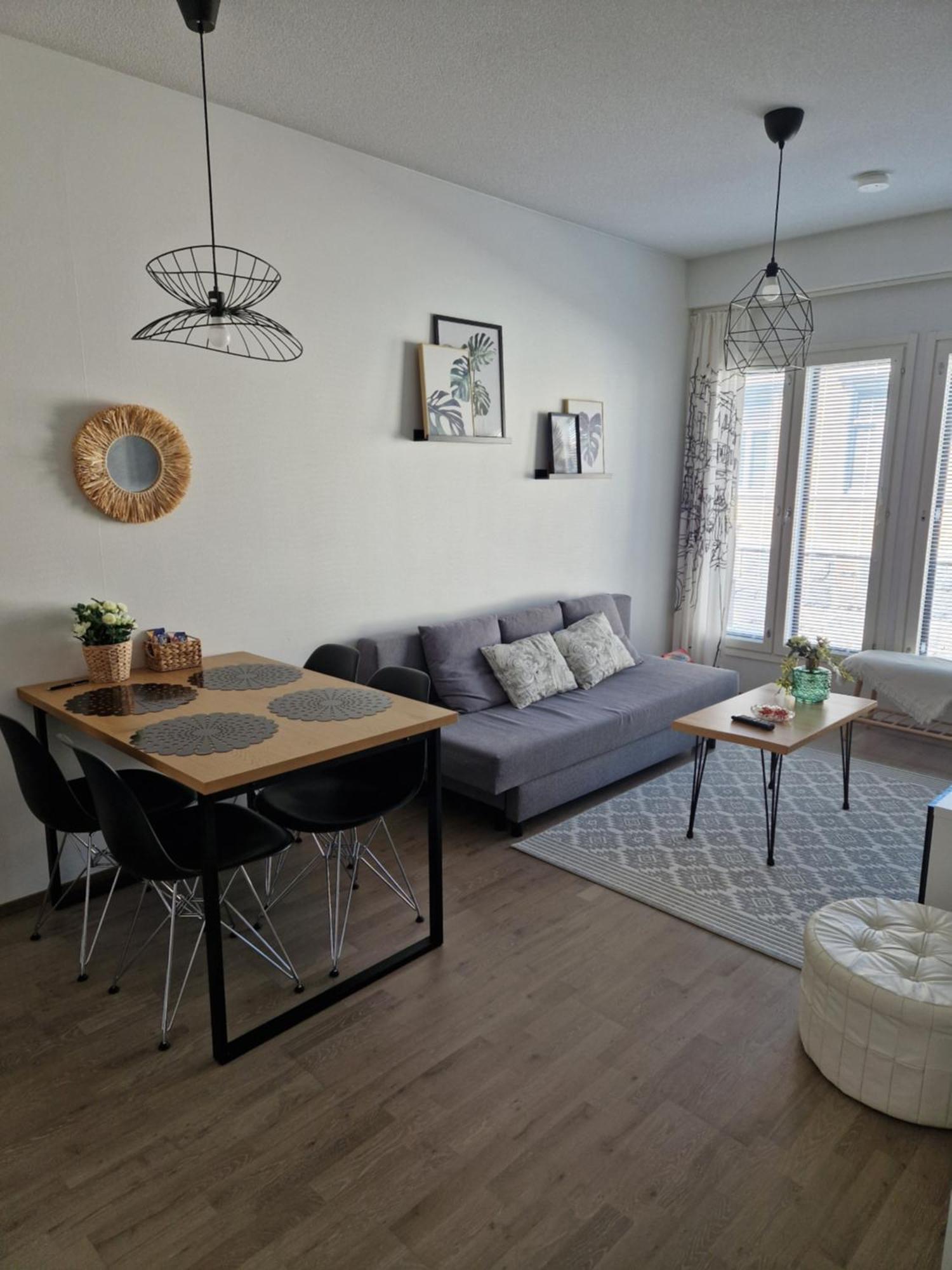 Modern 1 Bedroom Apartment In Central Куопіо Екстер'єр фото